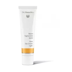 Dr. Hauschka Könnyű Rózsa nappali krém 30 ml